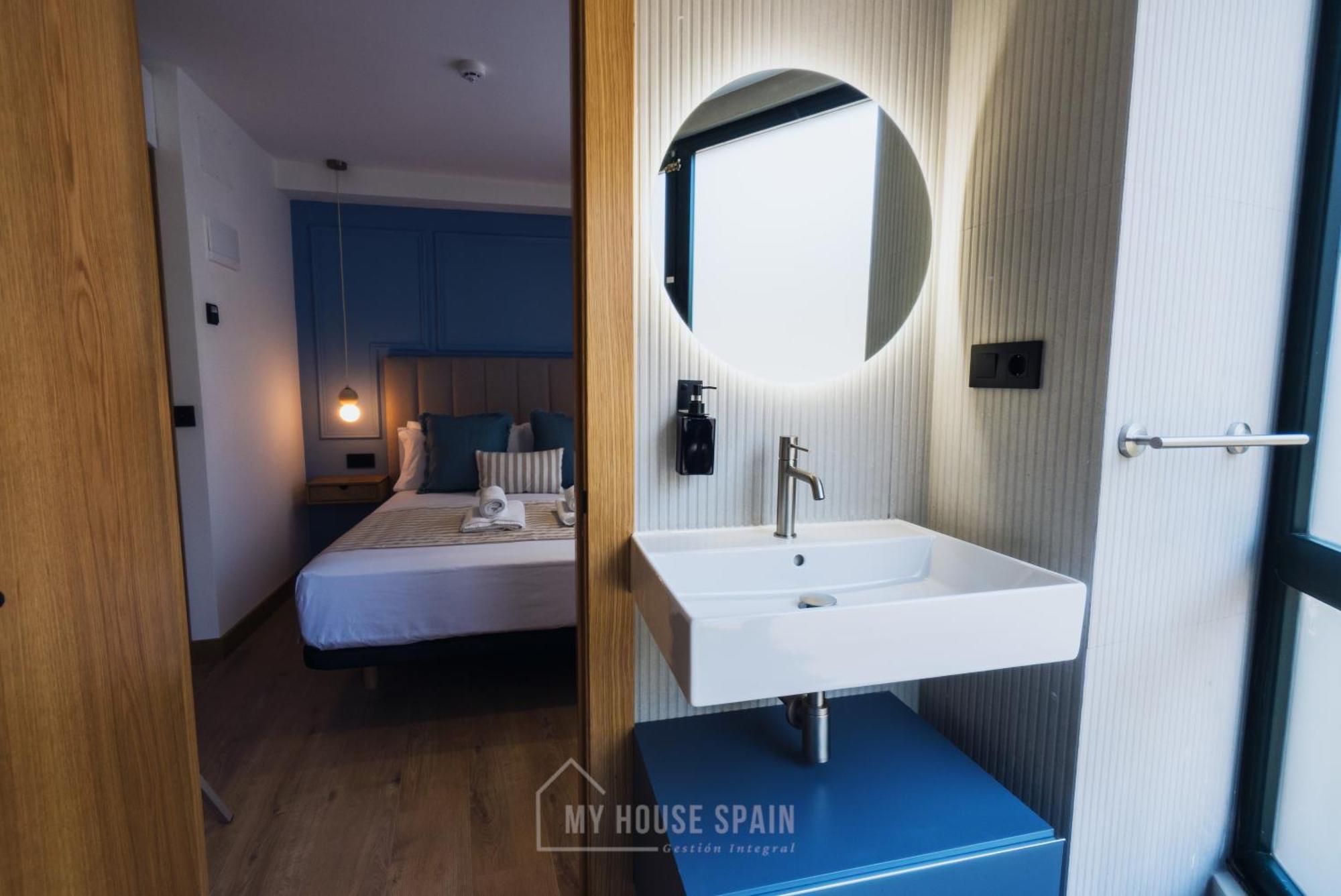By Myhousespain Gijon